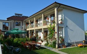 Vila Azaleea